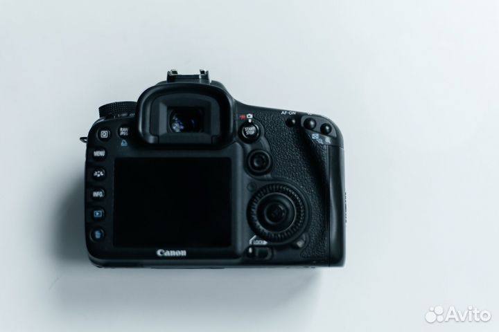 Фотоаппарат canon 7D