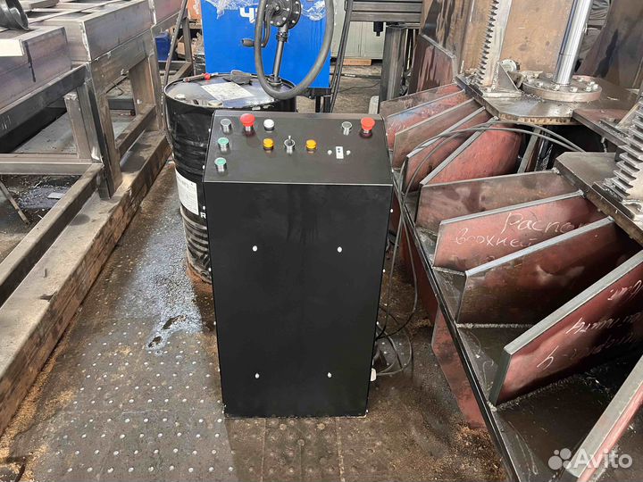 Шкаф управления под промышленное оборудование