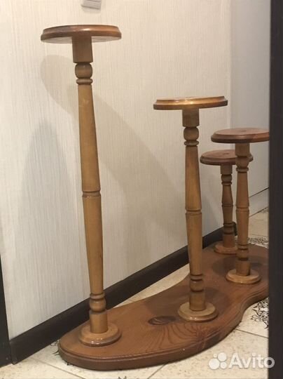 Подставка под цветы напольная из дерева