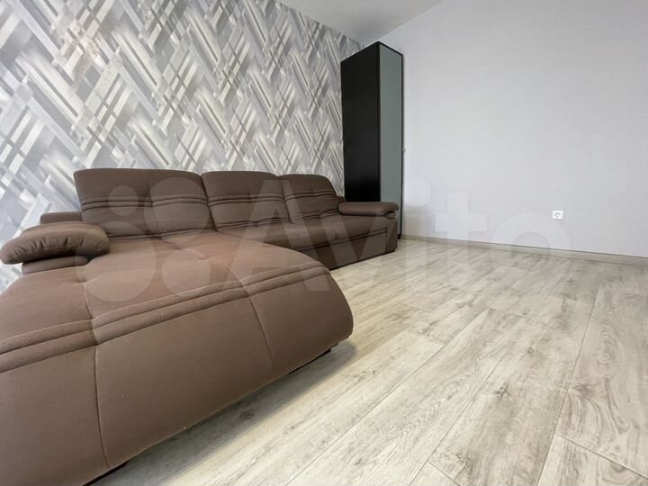 2-к. квартира, 60 м², 13/16 эт.