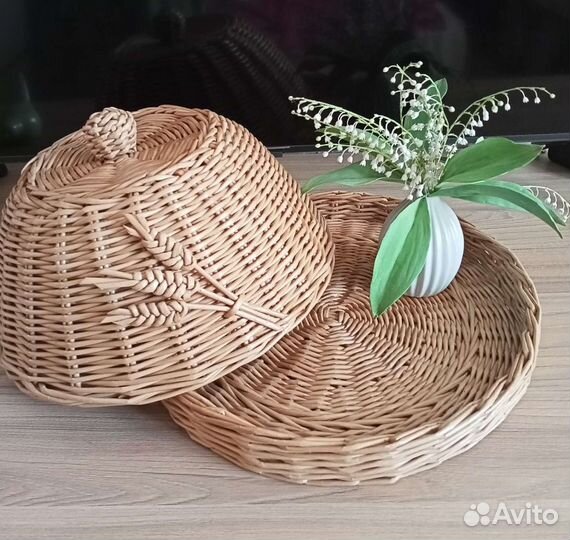 Хлебница плетеная