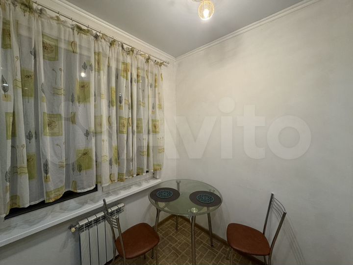 1-к. квартира, 35 м², 1/4 эт.