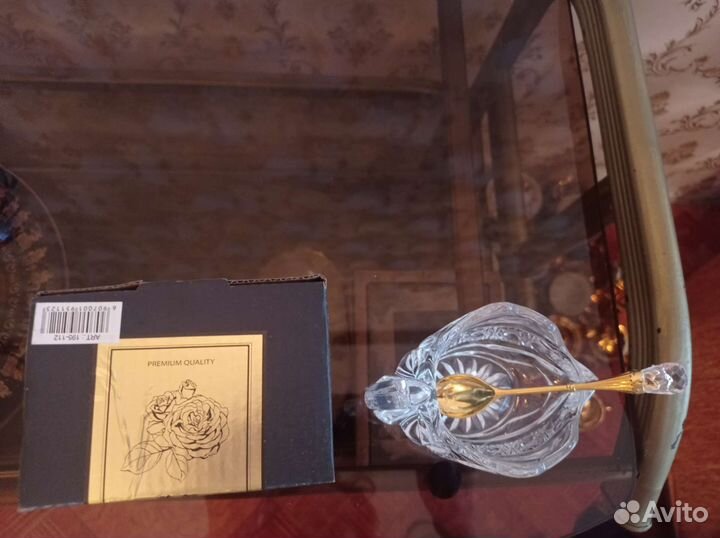 Икорница,Лебедь,. Бренд, Лефард