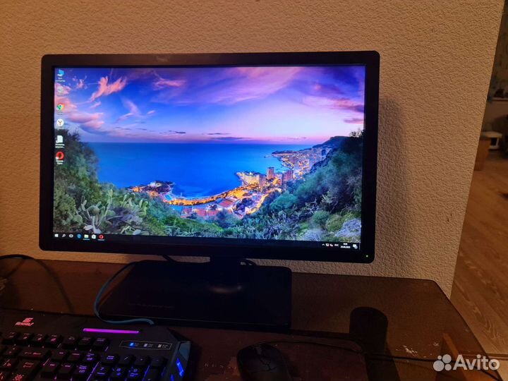 Монитор Benq 22