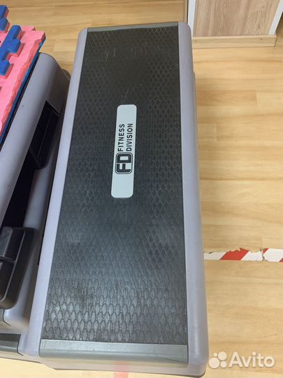 Степ-платформа