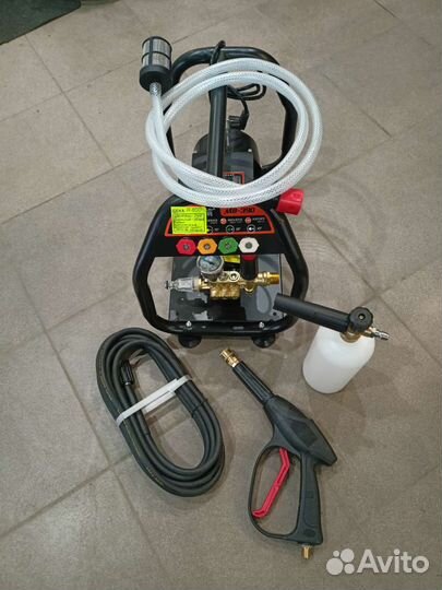 Мойка высокого давления. Новая