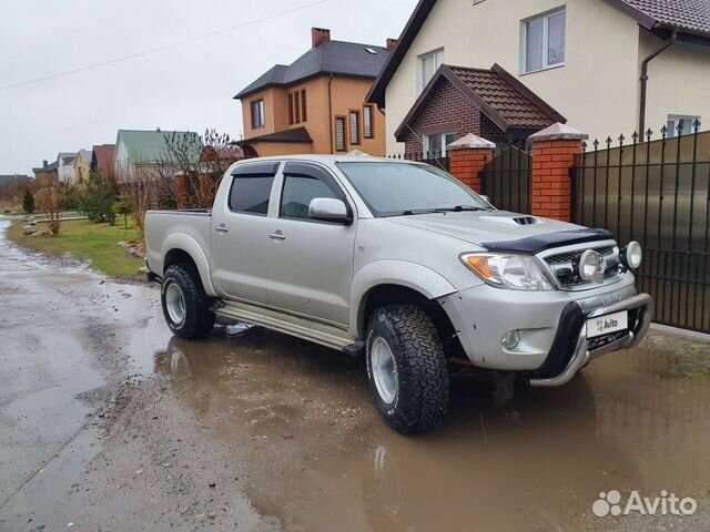 Toyota Hilux 3.0 AT, 2008, 300 000 км