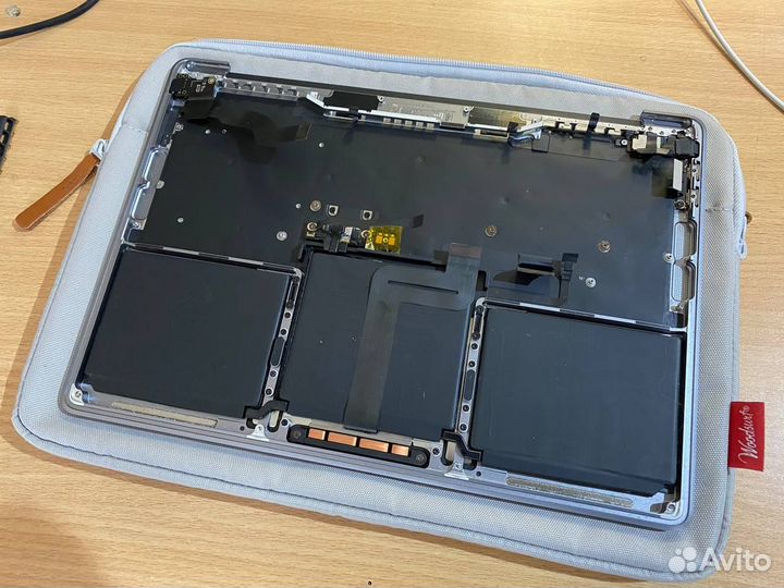 MacBook Pro 13 M1 на запчасти