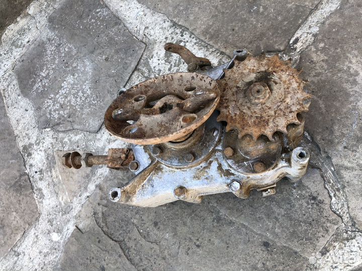 Редуктор на мотороллер муравей