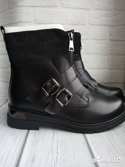 Полусапоги T.Taccardi демисезон, р.39, новые