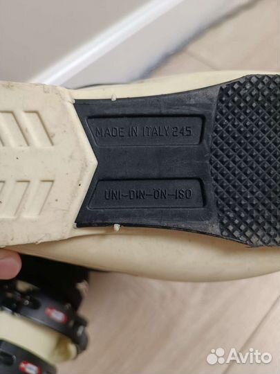 Горнолыжные ботинки Rossignol 24.5