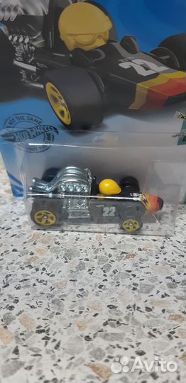 Модель Hot Wheels Head Starter