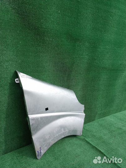 Крыло переднее правое Renault Trafic Opel Vivaro