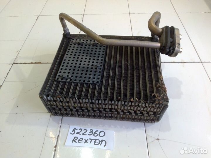 Радиатор кондиционера в корпус отопителя