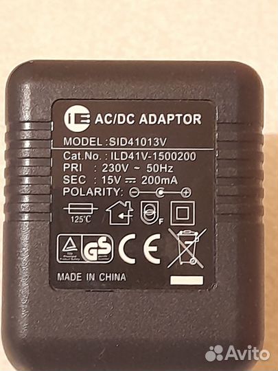 Блок питания входное 230 V выход 15 V, 200mA