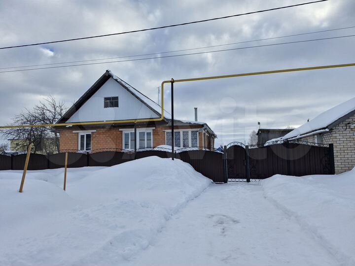 Дом 100 м² на участке 21 сот.