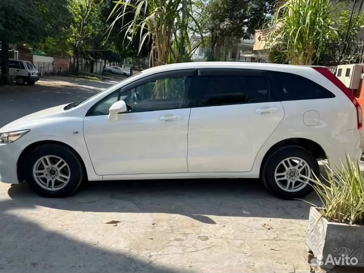 Honda Stream 1.8 AT, 2012, 60 000 км