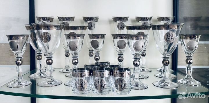 Бокалы и рюмки Versace