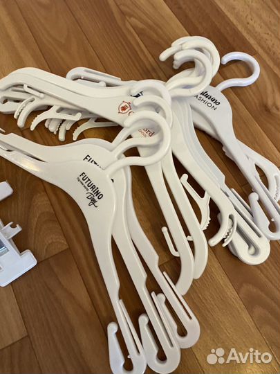 Вешалки плечики детские