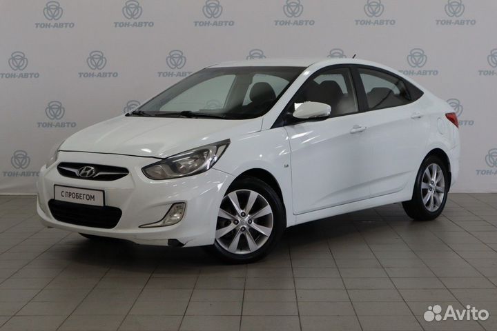 Hyundai Solaris 1.6 AT, 2012, 99 700 км