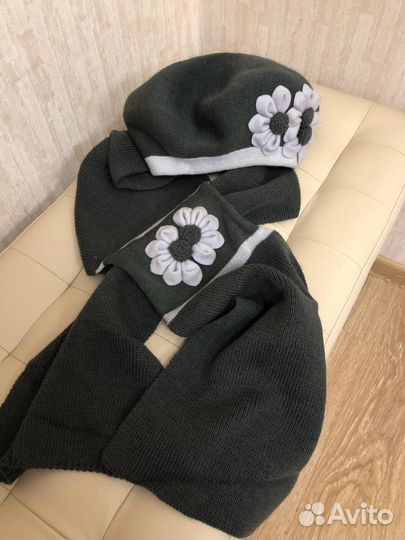 Берет с шарфом