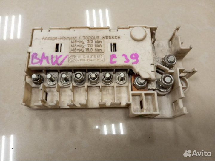 Блок предохранителей Bmw 523I E39 M52 2.5 1999