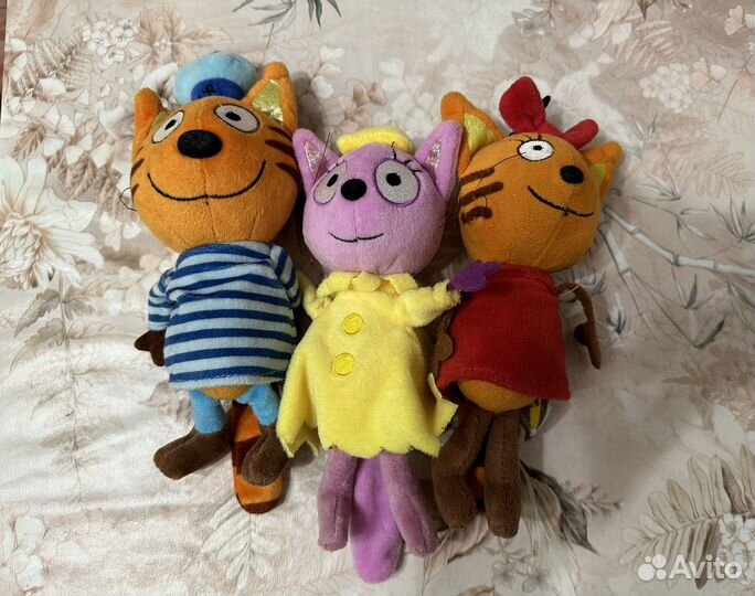 Мягкие игрушки 3 кота