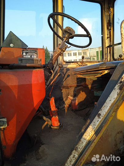 Трактор юмз 6