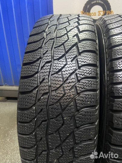 Viatti Bosco S/T V-526 215/60 R17 96T