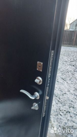 Дверь входная железная бу