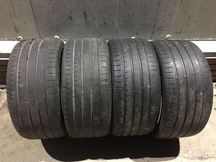 Yokohama Advan Sport V107 295/35 R21 107Y