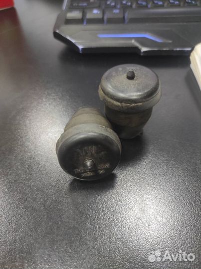 Отбойник задней подвески VW T5 2003-2009