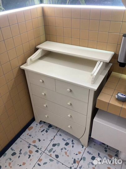 Пеленальный комод