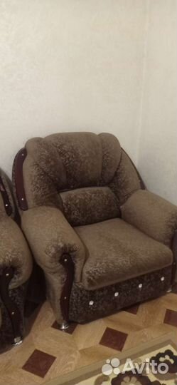 Диван и 2 кресла