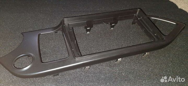 Рамка магнитолы на kia picanto