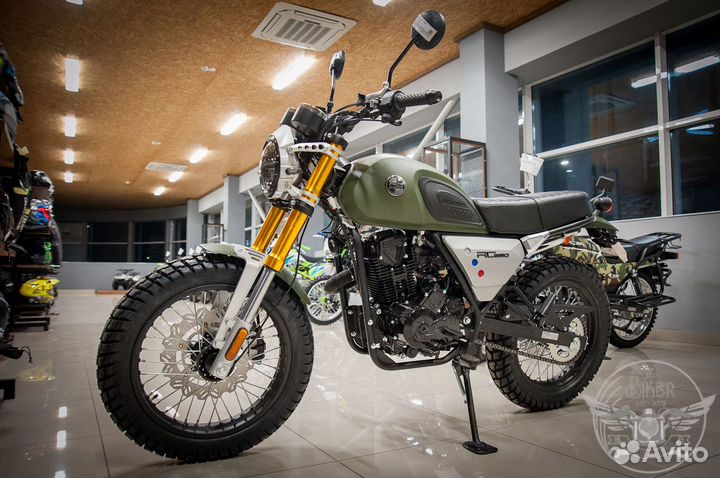 Racer RC250CK-A Triumph в мотосалоне 