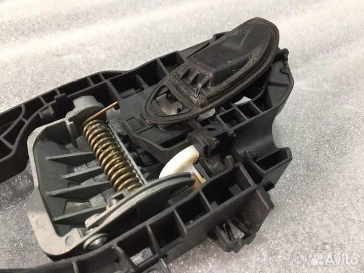 Опора наружной ручки двери левая Bmw 7 G11 G12