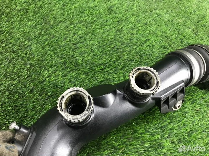 Патрубок интеркулера левый Bmw 3 E90 N54B30 2006