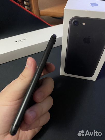 Телефон iPhone 7 32gb