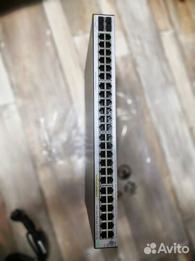 Сетевой коммутатор hp j9984a (свитч)
