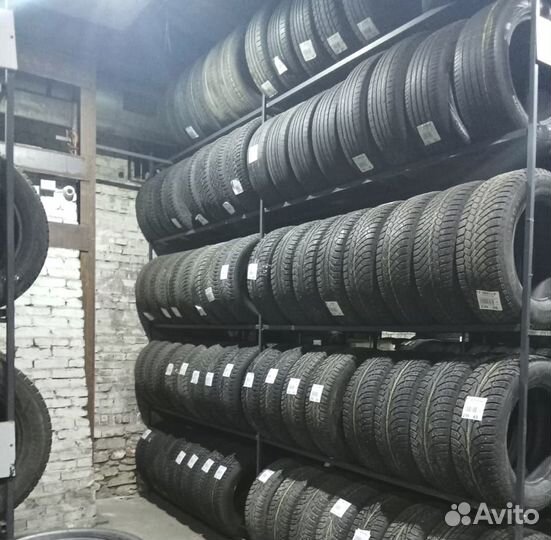 Kumho WinterCraft WP72 225/40 R18 90P