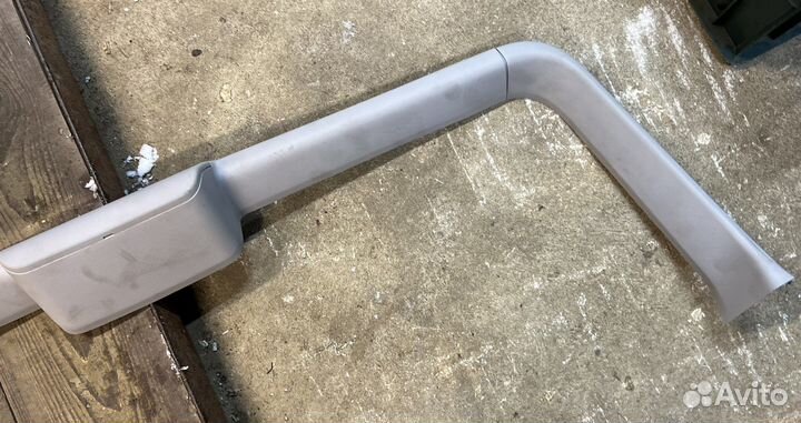 Обшивка двери багажника Паджеро 4