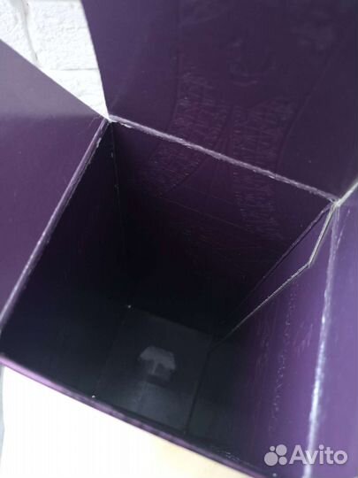 Пустая коробка Courvoisier vsop