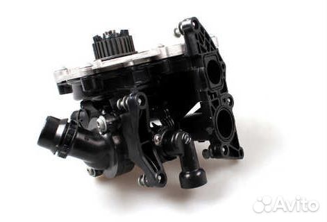 Помпа с корпусом в сборе VAG 06K121011