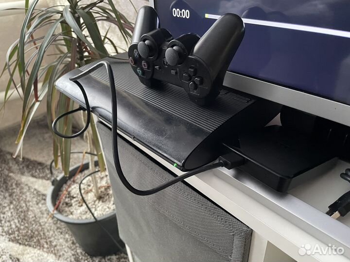 Sony ps3 ss прошитая+куча игр