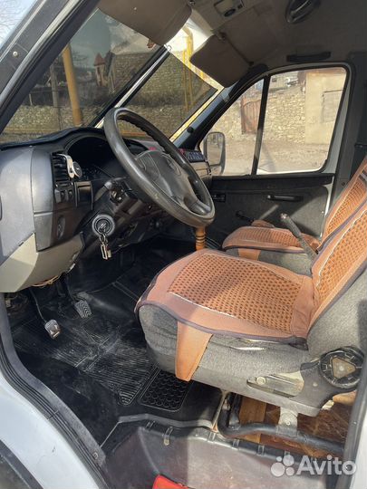 ГАЗ ГАЗель 33023 2.3 МТ, 2005, 208 394 км