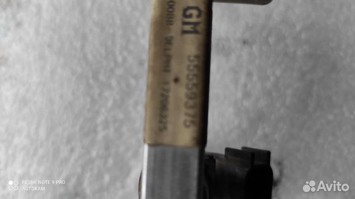 Форсунка топливная Opel Astra h