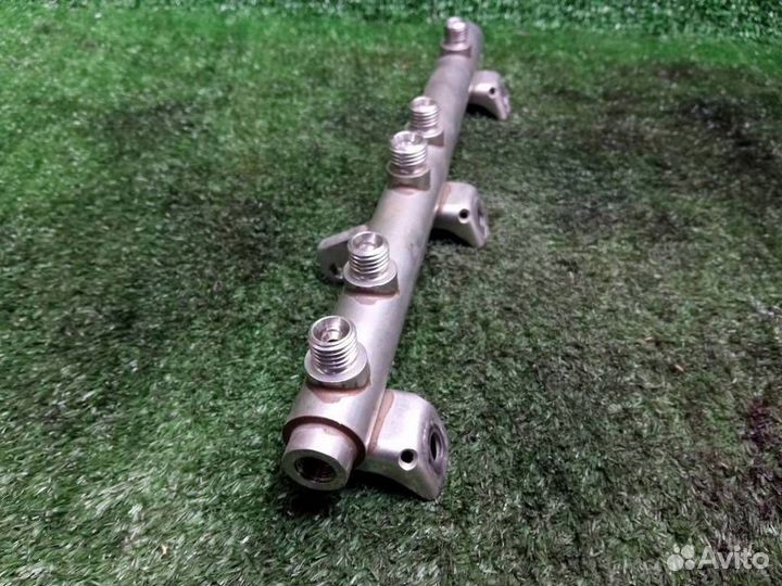 Топливная рампа BMW 1 E87/E81 (2003-2013)