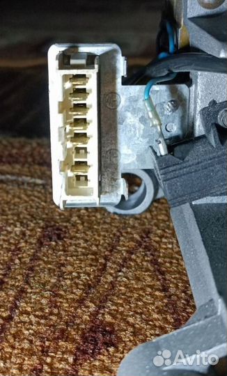 Двигатель стиральной машины Whirlpool AWG292