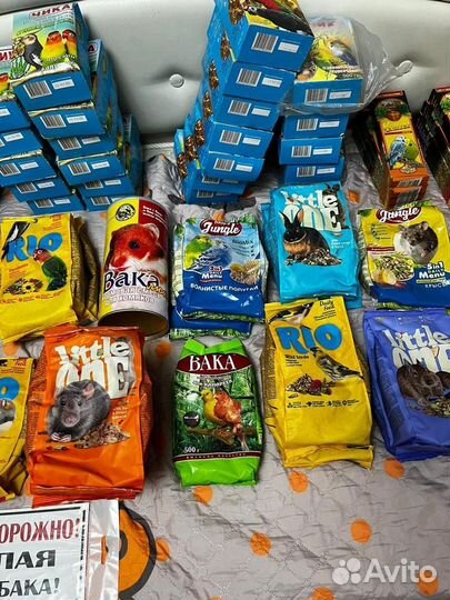 Корма для птиц и других животных